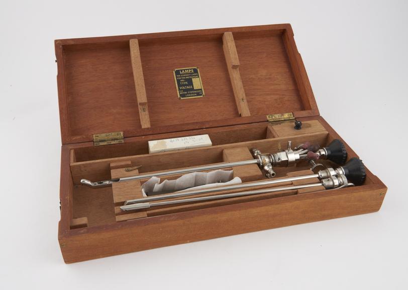 Millin's cysto-urethroscope, plated metal, in mahogany case