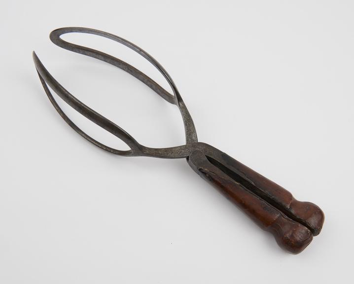 Forceps, obstetrical, Haighton, steel and Leather, 1780-1850