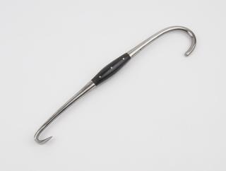 Crotchet and blunt hook