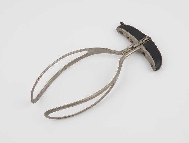 Midwifery forceps, by Maw, Son and Thompson, English, 1870-1901