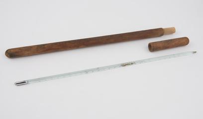 Mercury-in-glass thermometer in wooden case