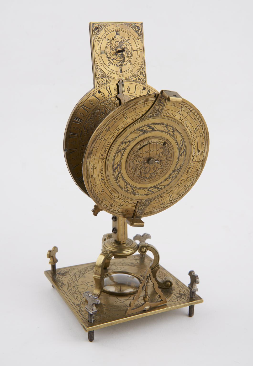 Universal Equinoctial Sundial, Torquetum-Type