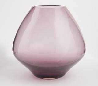 Glass vase, mauve