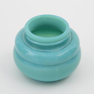 Opal glass pot