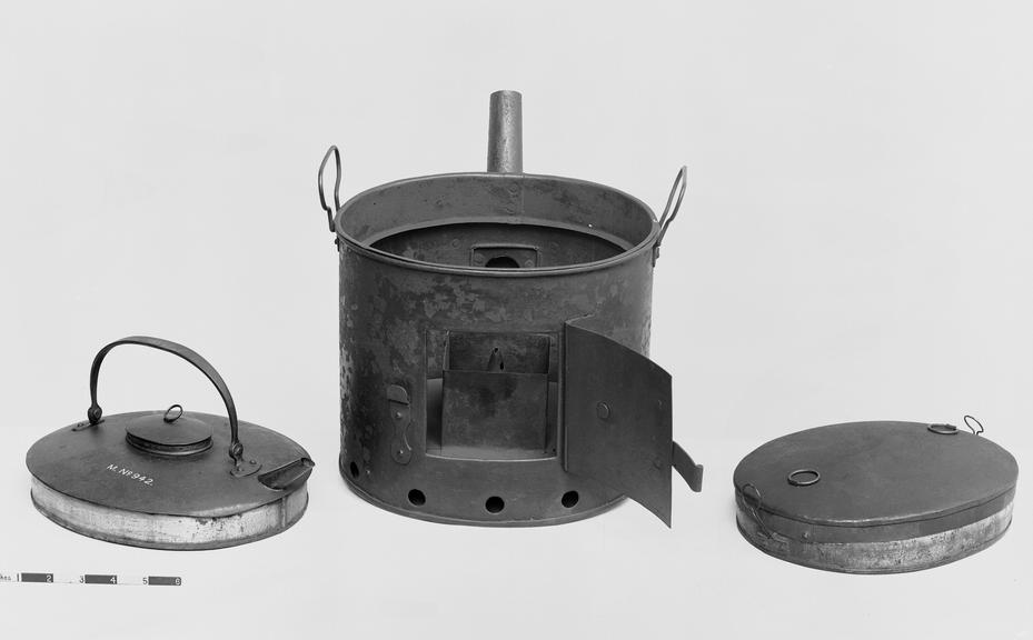 Bachelor's Stove by James Watt