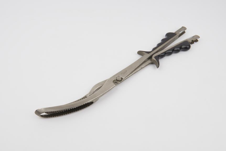 Forceps, craniotomy, steel plated and wood, by Savigny and Co