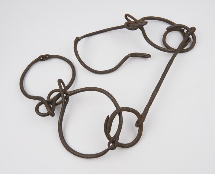 Neck irons, combined, for prisoners, probably African