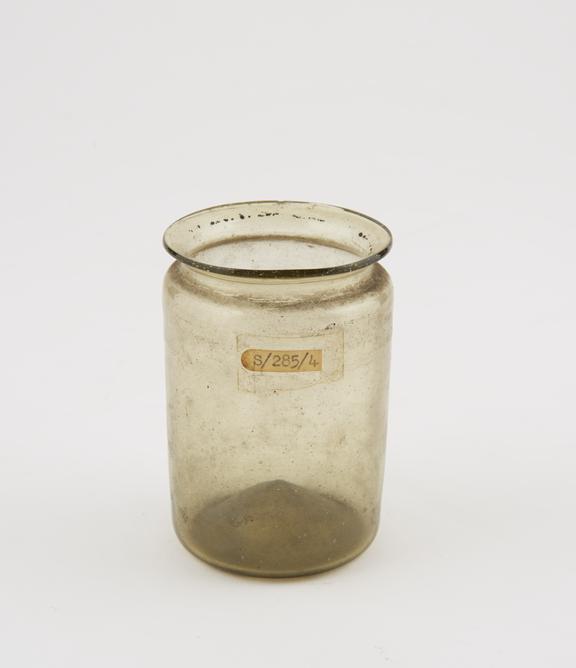 Glass drug jar, cylindrical