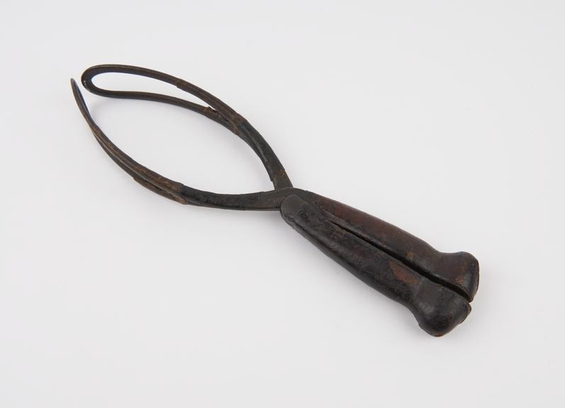 Forceps, obstetrical, Smellie, steel, wood and leather