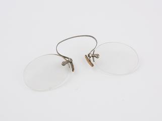 Ladies rimless clip spectacles with cork plaquets