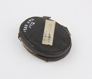 Case, for oval sundial, folding style, engraved