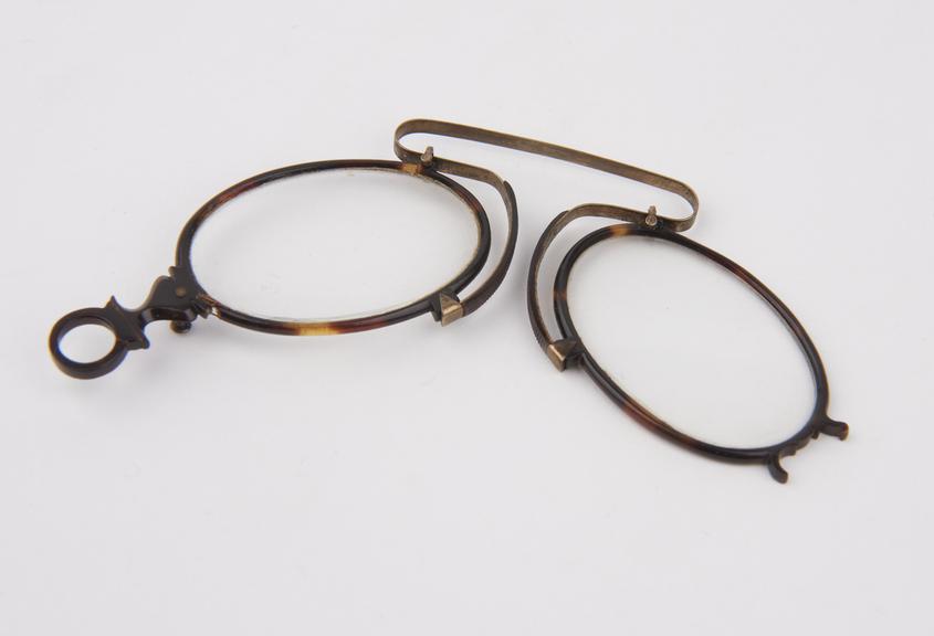 'Perfection' folding eyeglasses with tortoiseshell frame