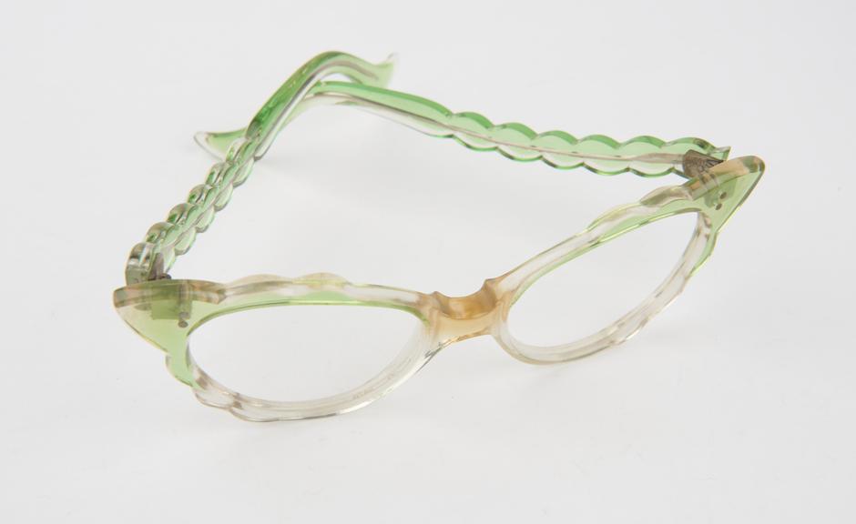 Pair of  pale green plastic spectacles frames, female style