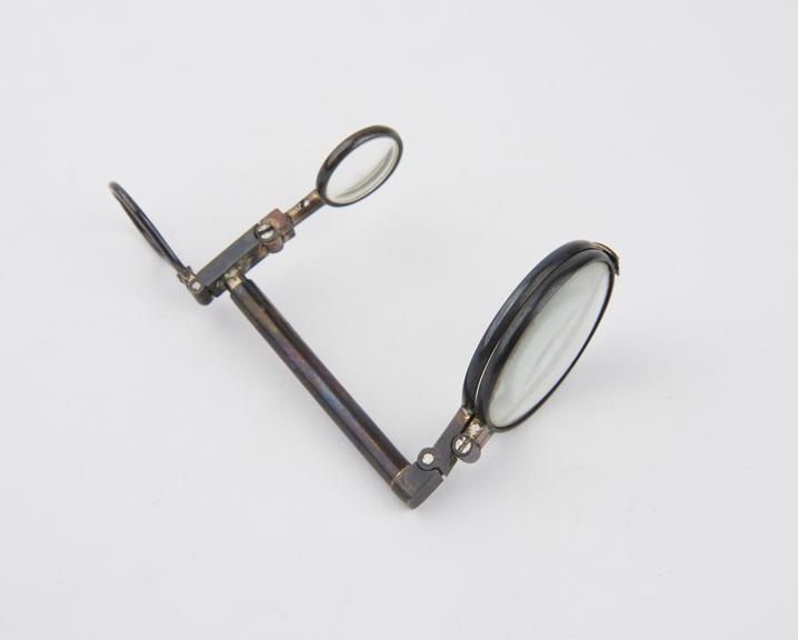 Combined folding opera glass telescope with hand magnifier and