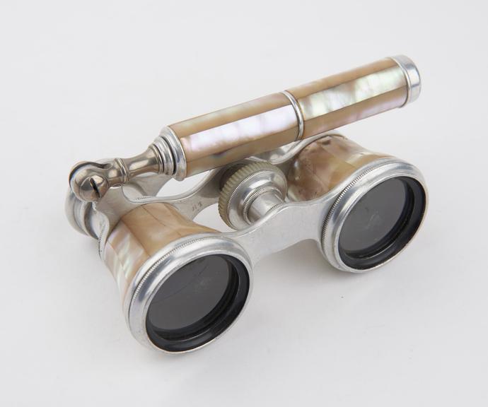 Pair of ?Galilean? type opera glass binoculars