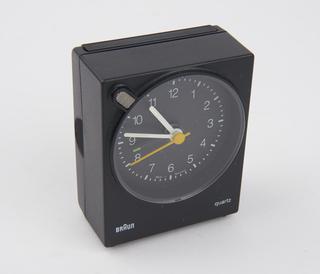 Analogue quartz clock, with voice controlled alarm