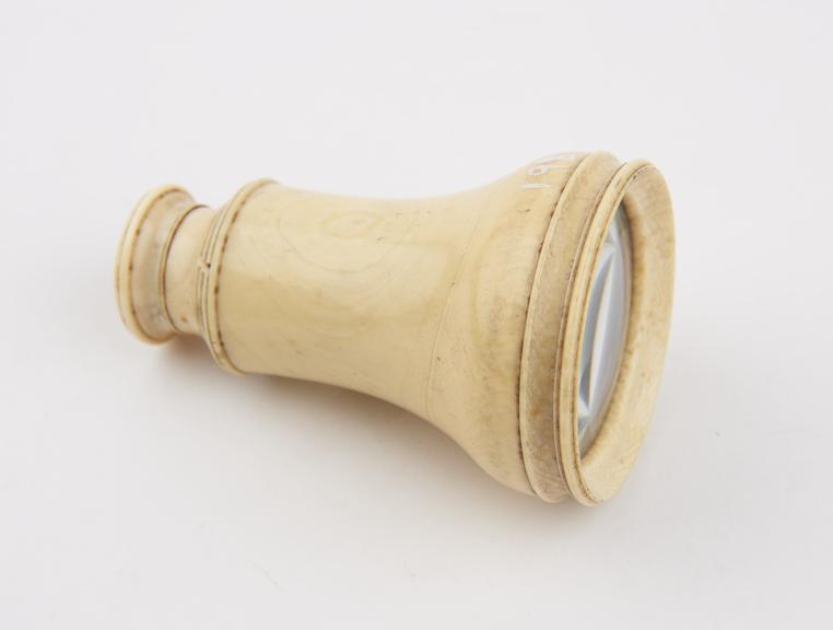 Ivory spyglass, unsigned, Europe, 1800-1899