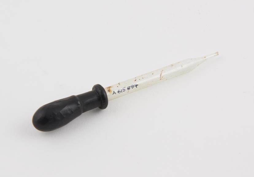 Dropper, glass with rubber bulb, English, 1901-1940