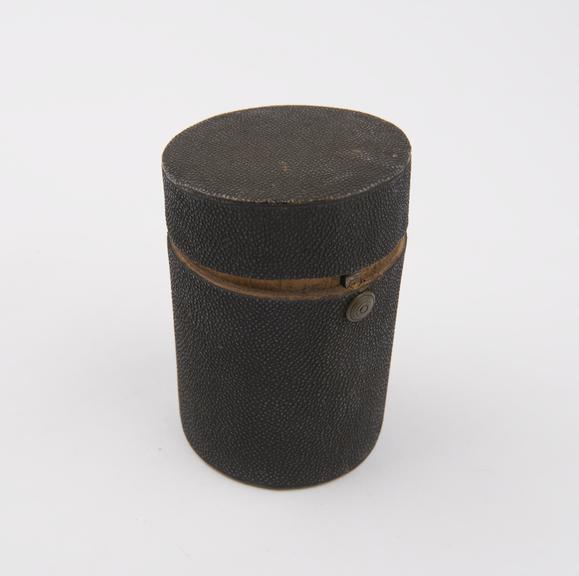 Grey/black fishskin case for spyglass telescope