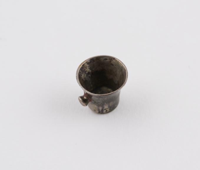 Silver miniature mortar, circular outsplayed