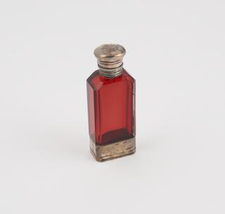 Perfume bottle, silver lid, vinaigrette base