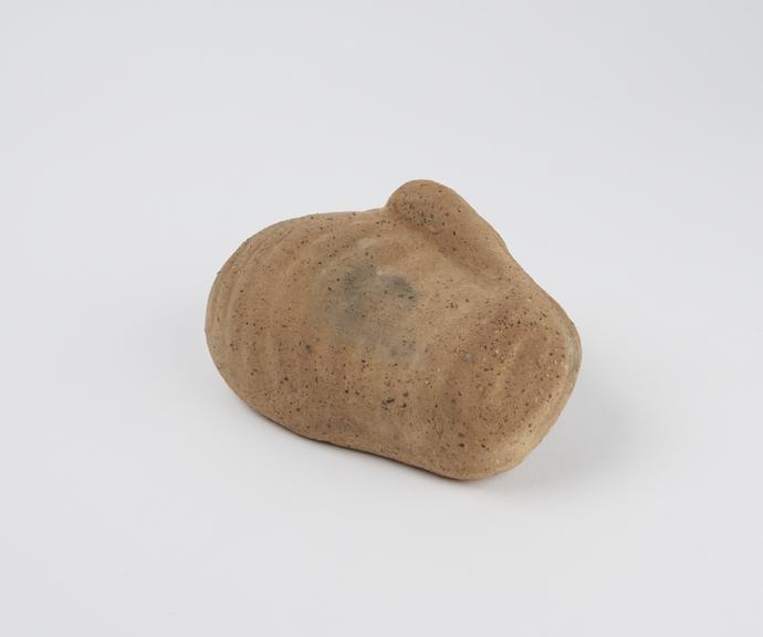 Votive uterus, wrinkled, with ivory, terracotta, Italy