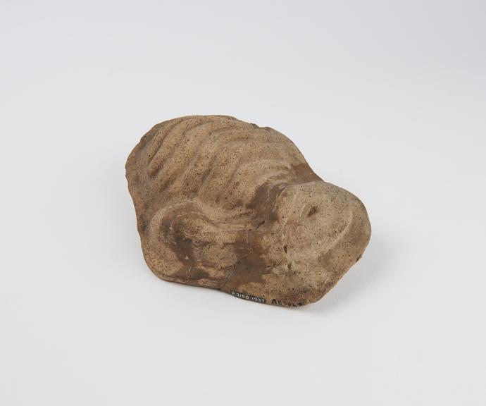 Votive uterus, terracotta, solid, probably Roman