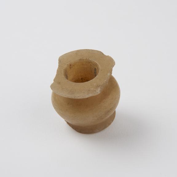 Alabaster kohl pot, Egyptian, probably New Kingdom, 1580-1350BC