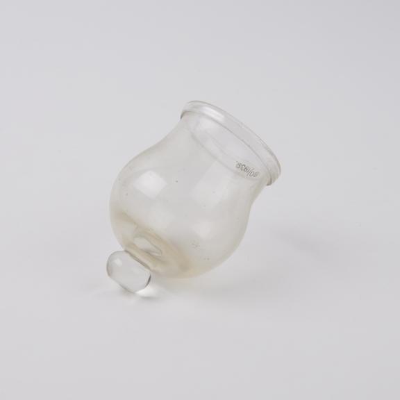 Clear glass bleeding cup