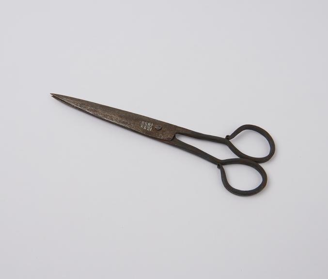 Pair of barbers scissors, iron, Cairo, Egypt, 1800-1910