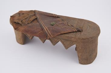 Wooden pattern with elaborately carved sole