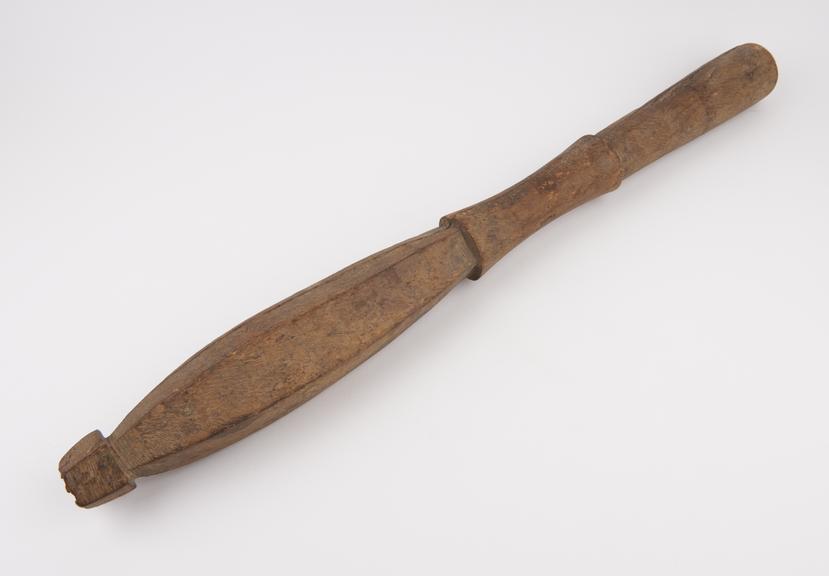 Kitta wood pestle, from Sudan, 1850-1920