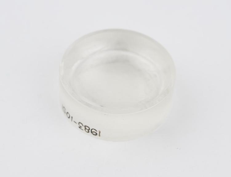 Raw glass mould of negative meniscus lens