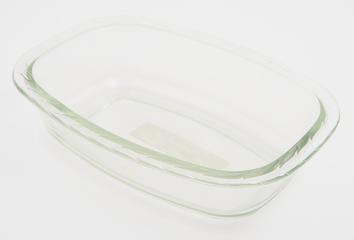 Baking dish made by automatic pressing