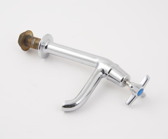 Tall pillar taps (1991) by Pegler (Model Performa Cross Top