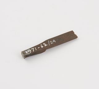 Locksmith's tool, drop punch