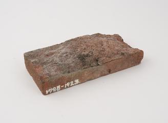 Half brick with frog stamped "Redland Flettons"