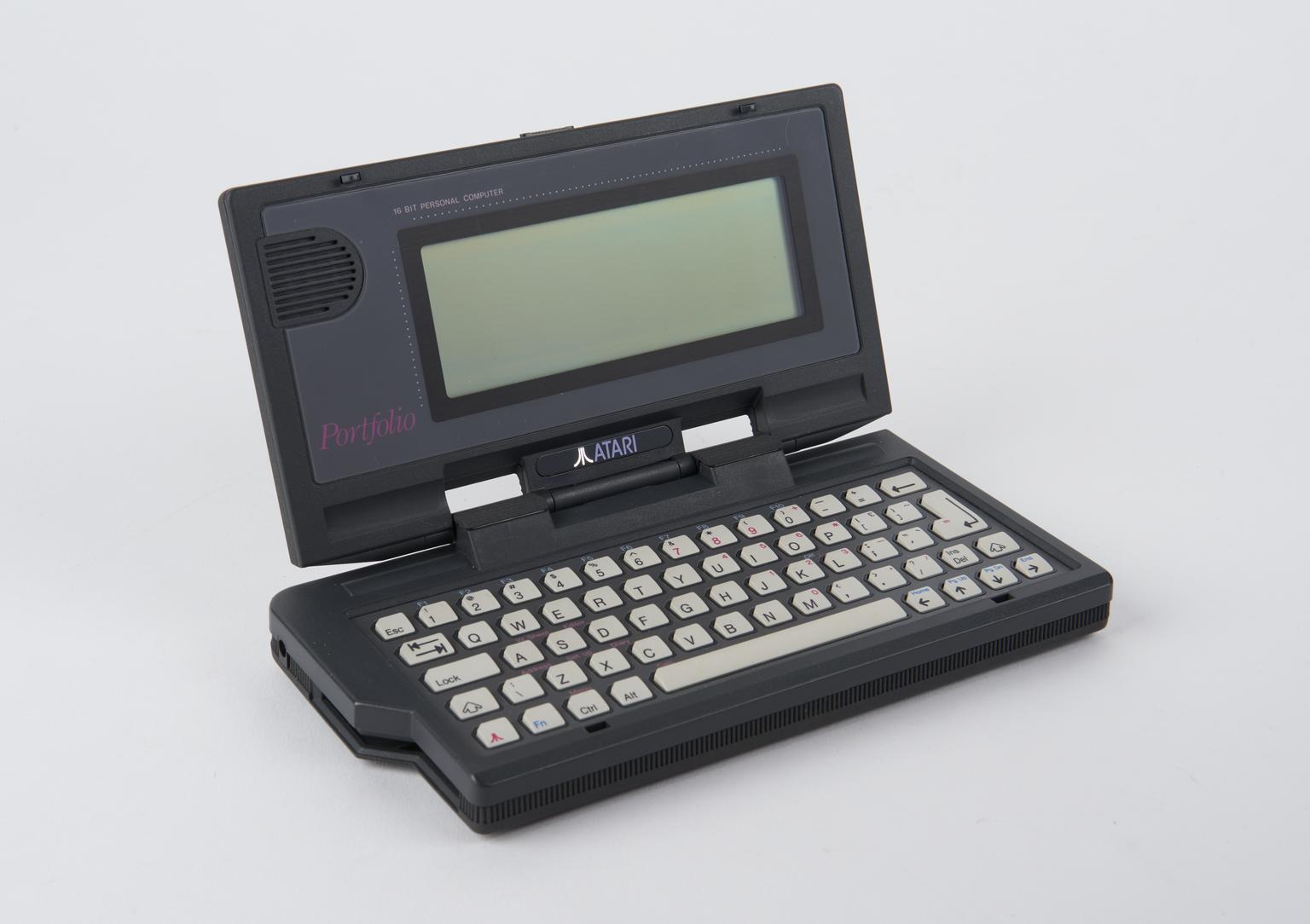 Atari Portfolio HPC-004 palmtop computer