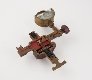 Regulator sectioned