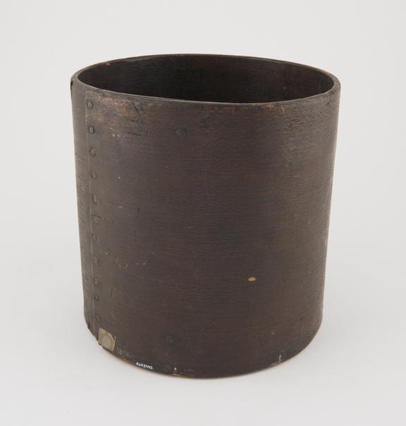 Gallon measure, 18th century