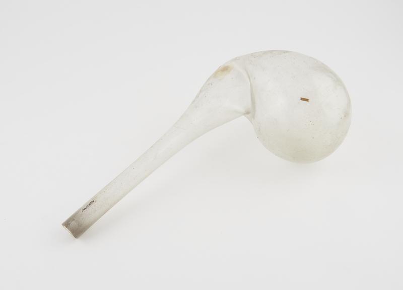 Clear glass retort, swan necked, globous flask, long stem