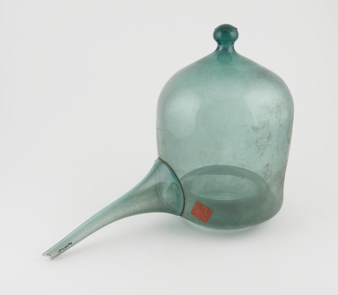 Green glass alembic, cap only, European, 1750-1850