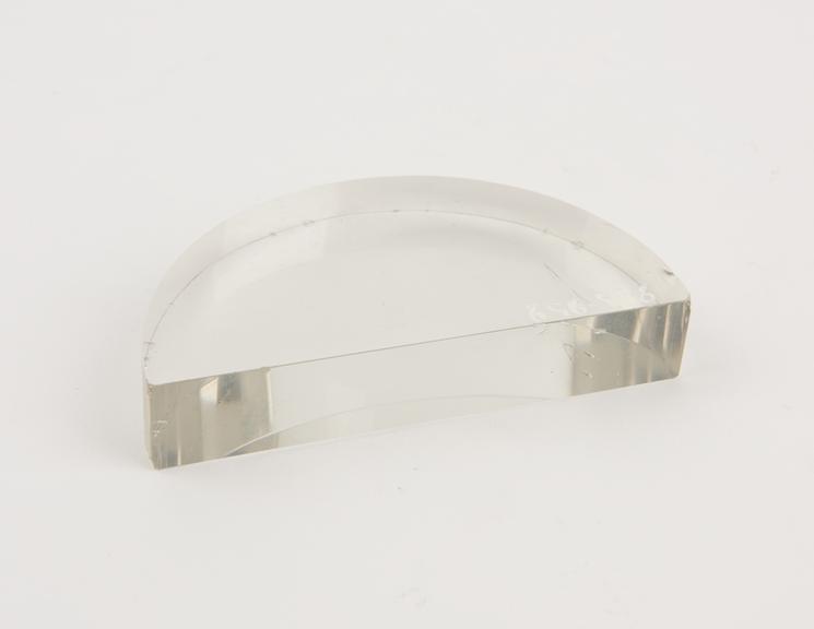 Semi-circular glass block (slightly chipped)