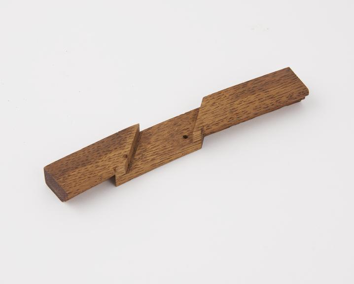 SMG00154048