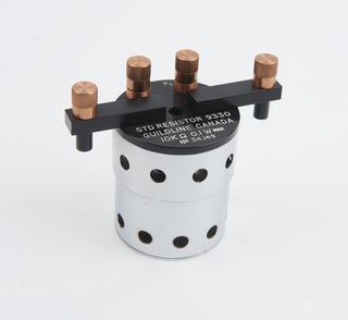 Standard resistance type 9930