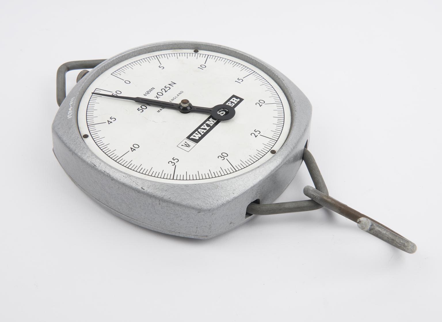 Waymaster dial-type spring balance | Science Museum Group Collection