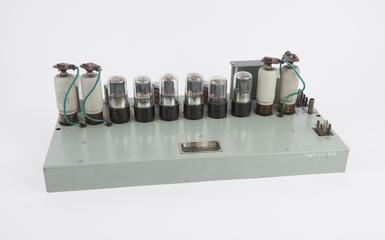Spare quartz clock frequency divider unit