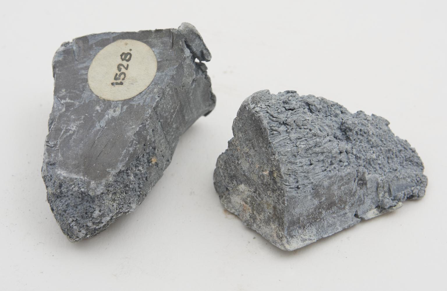 Slag Collection Slag lead from Atkins' Works, Derbyshire | Science Museum Group Collection