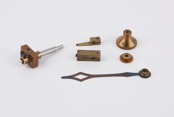 Miscellaneous components for the synchronome free pendulum clock