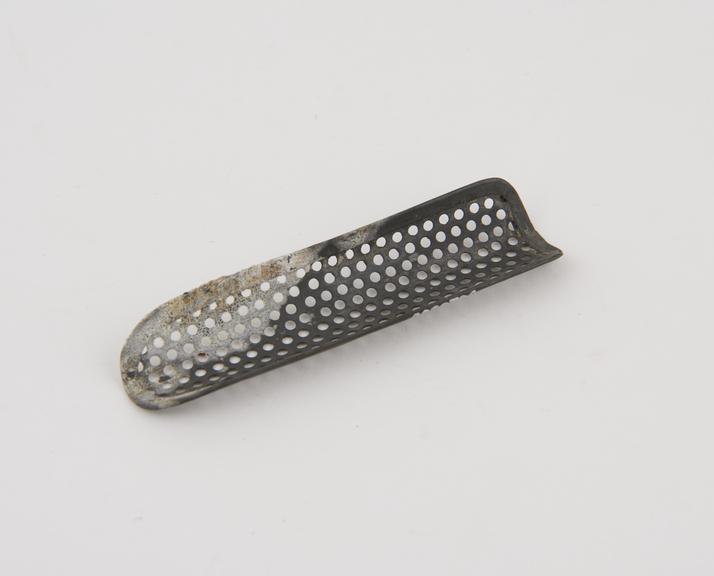 Finger splint in zinc, probably English, c. 1870